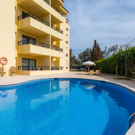 Apto Con Terraza 203
